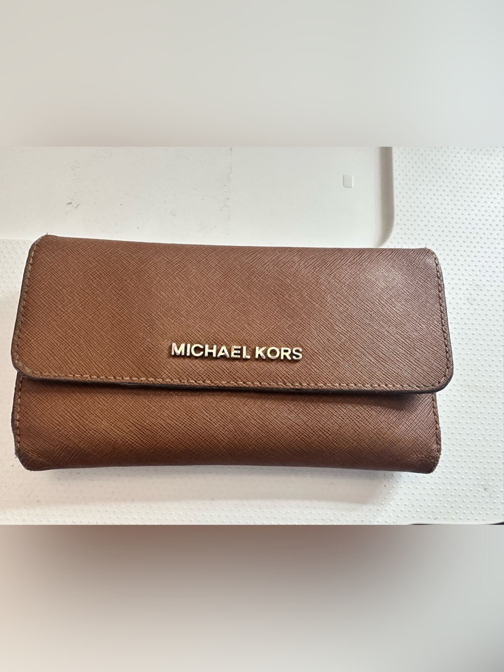 𝐆𝐈𝐕𝐄𝐀𝐖𝐀𝐘 ITEMS FOR 𝐅𝐑𝐄𝐄! Win 1 of my AVAILABLE giveaway items during the show! - Picture 2 of 2